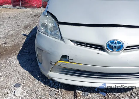 2015 Toyota Prius Two z USA, uszkodzony, nr VIN JTDKN3DU0F0417331
